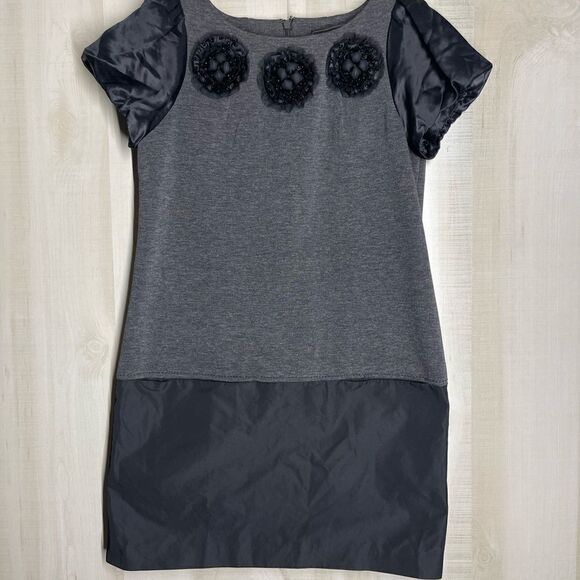 BCBGMAXAZRIA black grey mini dress pockets short sleeve shift style, size XS - Picture 4 of 16